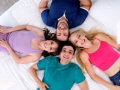 Tussi, Grosser arsch, Grosser schwanz, Blasen, Hundestellung, Natürlichen titten, Jungendliche (18+), Titten