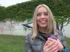 Culo, Linda, Estilo perrito, Pajear, Al aire libre, Pov, Público, Ruso