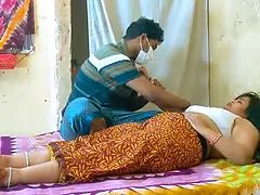 Horny Customer Gave Oil Massage and Fucked Desi Bhabhi Full Hard