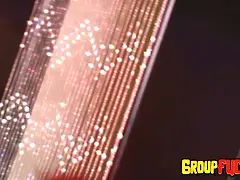 Tetas grandes, Negro, Tetona, Grupo, Hd, Orgía, Seducido