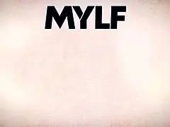 Américain, Gorge profonde, Branlette thaïlandaise, Mature, Mère que j'aimerais baiser, Nue, Pov, Criant