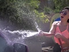 18 años, Verga grande, Brutal, Loco, Sexo duro, Pequeña, Coño, Tetas