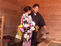 Asiatisch, Blasen, Braunhaarige, Hardcore, Hd, Japanische massage, Mutti, Im freien