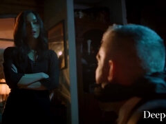 Grosse bite, Sucer une bite, Bondage, Couple, Gorge profonde, Domination, Rasée, Jarretelles