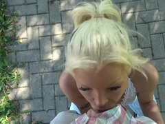 Leie, Grosse titten, Blondine, Blasen, Aufs gesicht abspritzen, Hd, Pov, Öffentlich