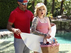 18, デカ尻, デカチン, ブロンド, フェラチオ, バック, オマンコ, ティーン