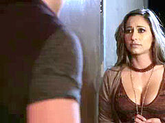 Минет, Брюнетки, Милф, Табу