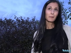 Arsch, Braunhaarige, Auto, Geld, Pov, Muschi, Realität, Titten