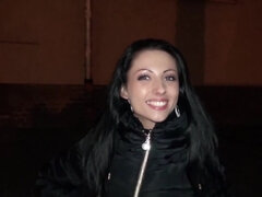 Минет, Брюнетки, В машине, Милф, Наездница