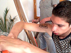 Oma, Reif, Jungendliche (18+), Flotter dreier