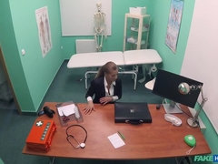 Blasen, Arzt, Hundestellung, Lecken, Krankenschwester, Büro, Pov, Schlucken