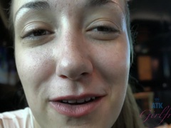 Amateur, Noire, Petite amie, Poilue, Culottes ou slips, Pov, Fumer, Grande