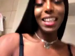 Grosse titten, Schwarz, Schwarz, Masturbation, Milf, Transfrau, Solo, Titten
