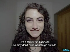 Fetching buxomy Lydia Black having an incredible amateur fucking