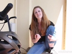 Leie, Hinter den kulissen, Blondine, Behaart, Hd, Natürlich, Im freien, Öffentlich