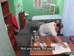 Rubia, Mamada, Médico, Penetracion con dedos, Enfermera, Oficina, Pov, Uniforme