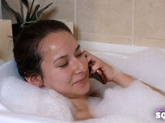 Mamada, Morena, Estilo perrito, Penetracion con dedos, Tetas naturales, Afeitado, Estriptis, Adolescente