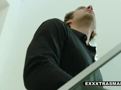 Минет, Брюнетки, Семяизвержение, Смазливые, Собачьи, Натуральные сиськи, Крошечные, Сиськи