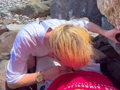 Amateur, Sucer une bite, Couple, Homosexuelle, Nue  à poil, De plein air, Public, Suçant