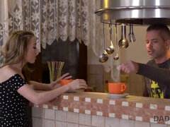 18 летние, Минет, Папочка, Европейки, Хд, Лизание, Киски, Тугие