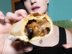 Enthousiasteling, Bruinharig, Fetisj, Eten, Grappig, Ondergoed, Kousen