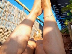 Amateur, Culo grande, Pies, Masturbacion con pies, Casero, Maduro, Madres para coger, Al aire libre