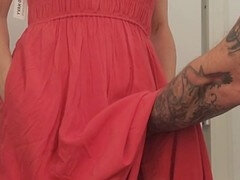 Leie, Grosser schwanz, Blasen, Sperma im mund, Kleid, Selbstgemacht, Küssen, Titten