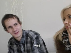 Amateur, Rubia, Pareja, Checa, Hd, Dinero, Pov, Público