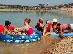 衣服着たままセックス, グループ, レズビアン, オージー, 公共, サテン, スインガー, 濡れ