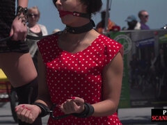 Nana, Bondage domination sadisme masochisme, Femme dominatrice, Fétiche, Humiliation, Nue  à poil, De plein air, Public