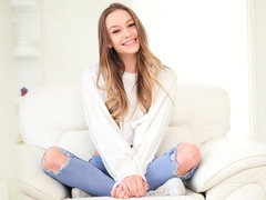 Большой член, Минет, Собачьи, Ласковые ручки, Поцелуи, Киски, Молоденькие, Сиськи