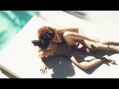 Kitzler, Französisch, Küssen, Nackt, Im freien, Pool, Muschi, Tätowierung