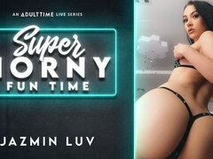 Жопа, Бикини, Брюнетки, Дилдо, Ласковые ручки, Стриптизерша, Молоденькие, Игрушки