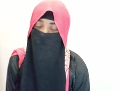 Américain, Noire, Conversation vulgaire, En levrette, Fait maison, Étudiant, Professeur, Adolescente