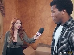 Жопа, Большие сиськи, Минет, В одежде, Глубокая глотка, Секс без цензуры, Наездница, Жесткий секс