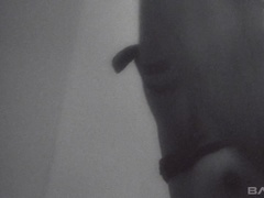 Brunette brune, Tir de sperme, Faciale, Lingerie