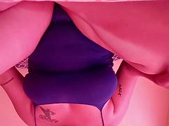 Enthousiasteling, Mooie dikke vrouwen, Seksspeelgoed, Hd, Latijnse vrouw, Masturbatie, Rijpe lesbienne, Openbaar