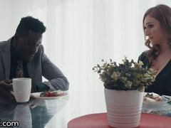 Anal, Gros seins, Sucer une bite, Doigter, Hard, Hd, Interracial, Rousse roux