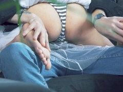 Amateur, Pareja