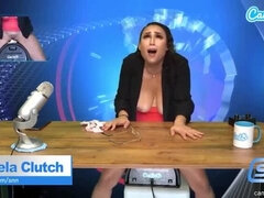 Camsoda - Sexy MILF Pornstars Operating the Sex Machine ON AIR