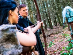 Arsch, Blasen, Braunhaarige, Kino, Hundestellung, Handjob, Milf, Im freien