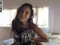 Leie, Amerikanisch, Bad, Grosse titten, Braunhaarige, Milf, Mutti, Nackt