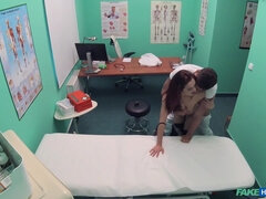 Enthousiasteling, Lieveling, Pijpbeurt, Sperma in gezicht, Kantoor, Sperma, Uniformpje