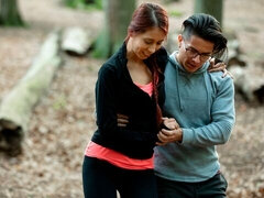 Lieveling, Grote lul, 1 man 2 vrouwen, Zoenen, Natuurlijke tieten, Verlegen, Tiener, Tieten likken