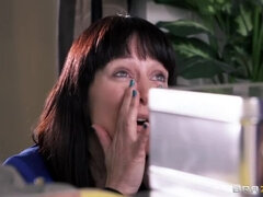 Américain, Sucer une bite, Queue, En levrette, Faciale, Pov, Rasée, Tatouage