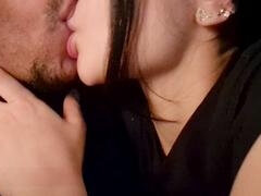 French kiss, culos grandes, hot kiss