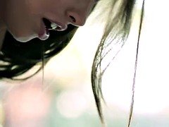 茶髪の, ティーン