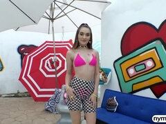 Grosse bite, Sucer une bite, Gorge profonde, Queue, Faciale, Hard, Chatte, Adolescente