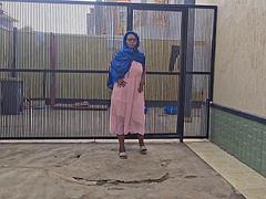 Arabe, Noire, Mignonne, Noir ébène, Doigter, Mature, Mère que j'aimerais baiser, Gicler