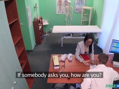 Sucer une bite, Queue, En levrette, Infirmière, Bureau, Pov, Avaler, Uniforme